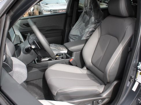 New 2026 Subaru Outback Limited image 16