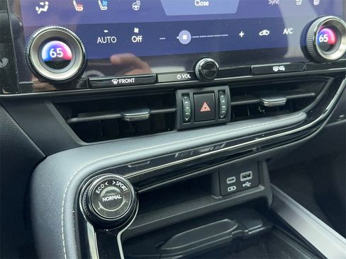 Used 2023 Lexus NX 250 FWD w/ Premium Package image 28