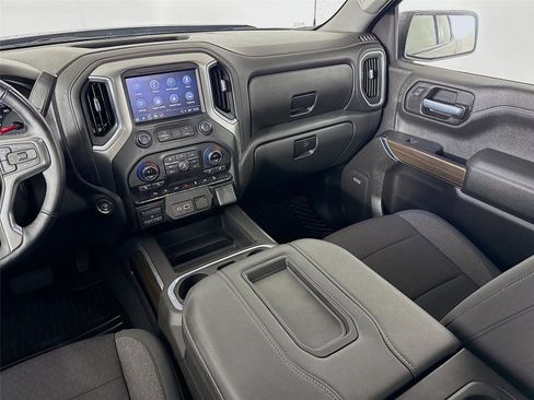 Used 2021 Chevrolet Silverado 1500 RST w/ All Star Edition Plus image 24