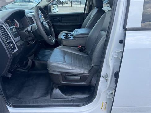 Used 2019 RAM 1500 Tradesman RWD image 9
