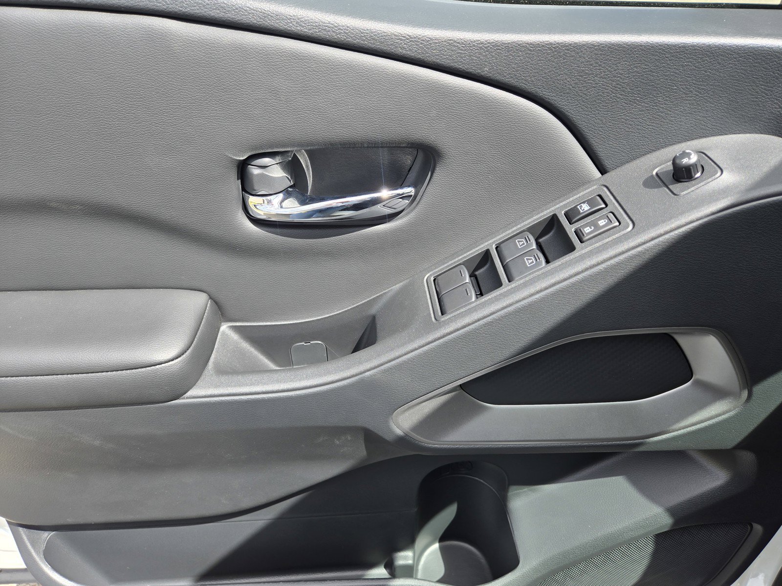 New 2026 Nissan Frontier SV w/ SV Convenience Package RWD image 13