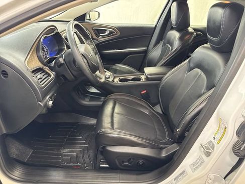 Used 2016 Chrysler 200 C w/ Premium Group FWD image 10