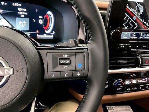 New 2025 Nissan Pathfinder Platinum image 22