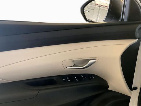 Used 2026 Hyundai Tucson SEL FWD image 19
