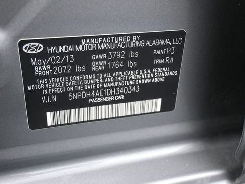 Used 2013 Hyundai Elantra Limited FWD image 20