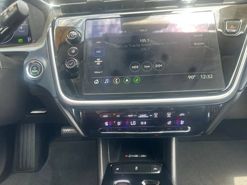 Used 2023 Chevrolet Bolt EUV Premier w/ Sun & Sound Package FWD image 20