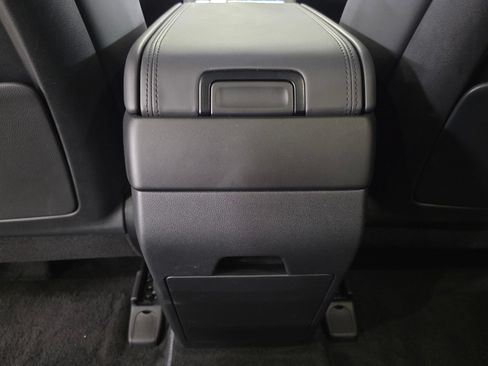 Used 2025 Hyundai Santa Fe Calligraphy AWD/4WD image 17