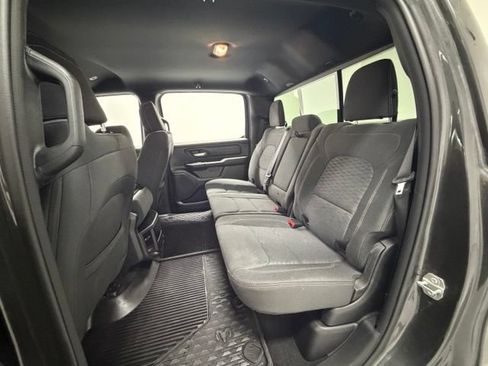 Used 2025 RAM 1500 Warlock AWD/4WD image 22