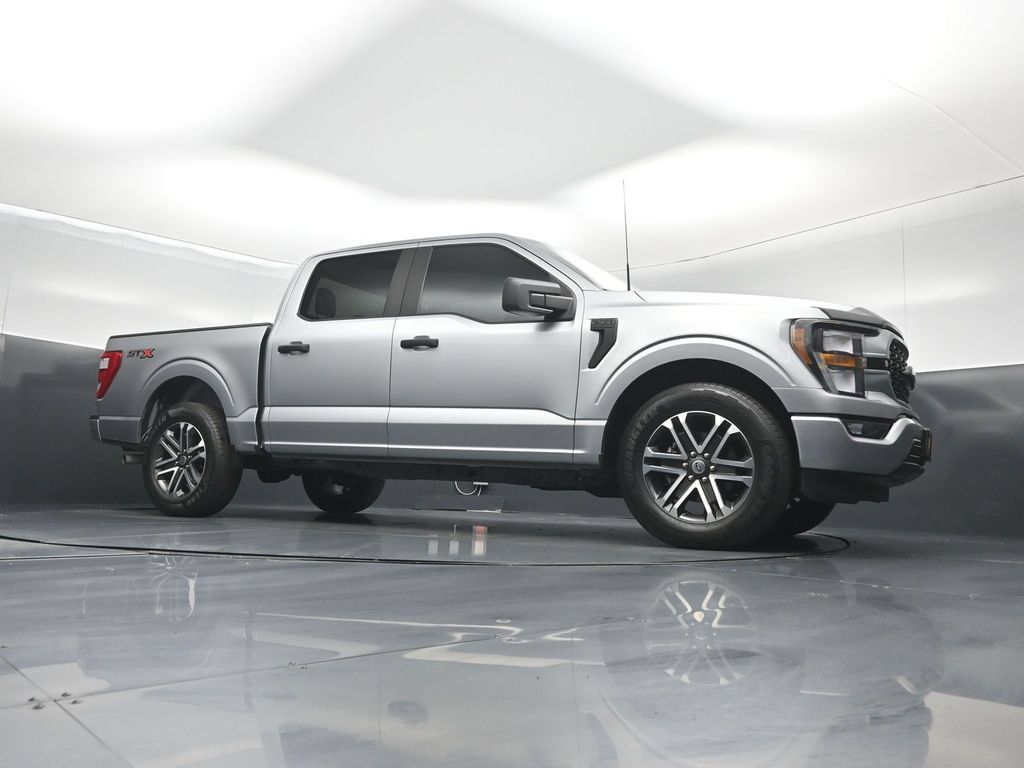 Used 2023 Ford F150 XL w/ STX Appearance Package RWD image 4