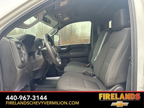 Certified 2021 Chevrolet Silverado 2500 W/T image 4