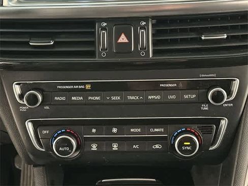 Used 2018 Kia Optima EX image 14