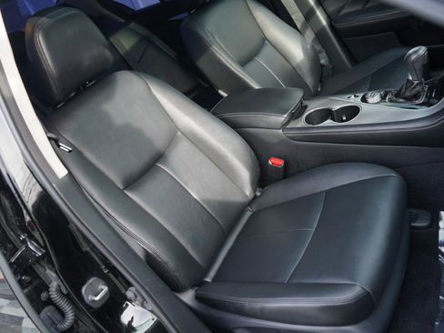 Used 2015 INFINITI Q50 2.0t w/ Moonroof Package image 65