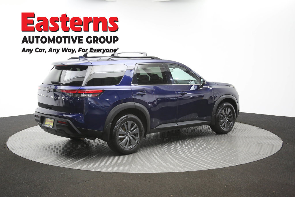 Used 2022 Nissan Pathfinder SV AWD/4WD image 44