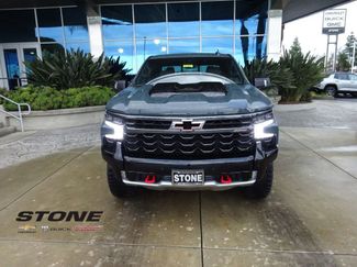 New 2026 Chevrolet Silverado 1500 ZR2 video 2