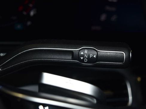 Used 2024 Mercedes-Benz GLE 450e 4MATIC image 20