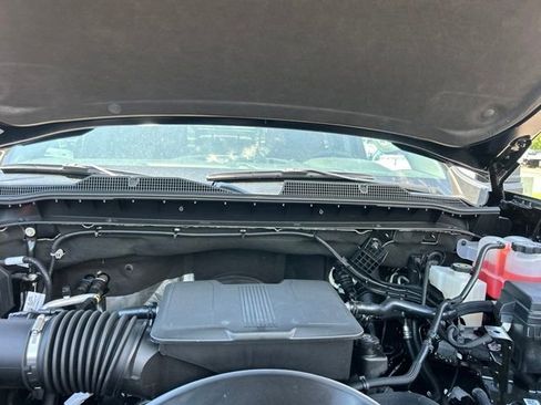New 2026 Chevrolet Silverado 2500 Custom w/ Custom Value Package AWD/4WD image 32