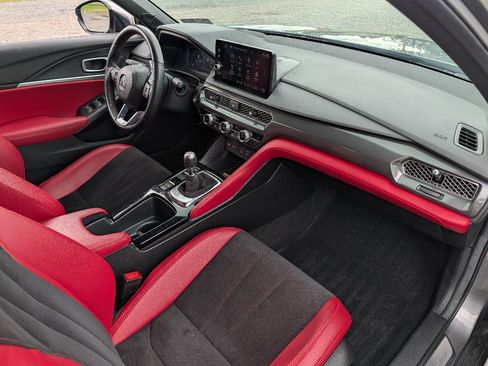 Used 2024 Acura Integra Type S FWD image 31