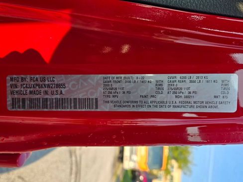 Used 2022 Jeep Wrangler Unlimited Sahara w/ Cold Weather Group AWD/4WD image 33