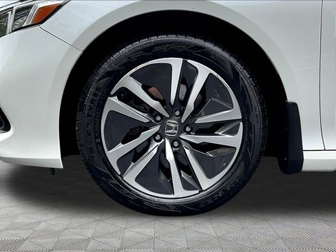 Used 2021 Honda Accord EX-L image 34