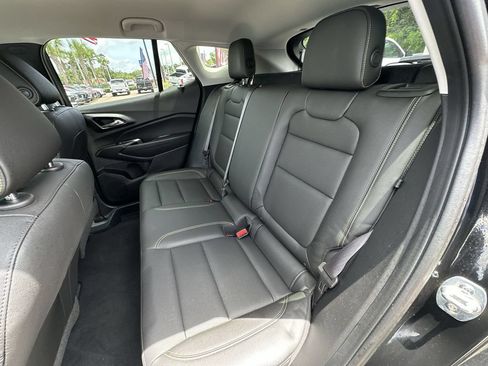 Used 2025 Chevrolet Trax ACTIV w/ Driver Confidence Package FWD image 26