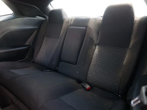 Used 2017 Dodge Challenger R/T Scat Pack RWD image 18