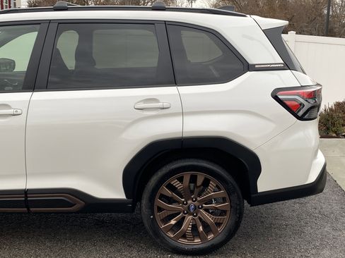 Used 2025 Subaru Forester Sport image 4