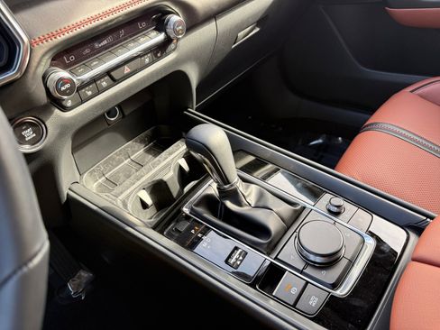 Certified 2025 MAZDA CX-50 2.5 Turbo w/ Premium Plus Pkg image 13