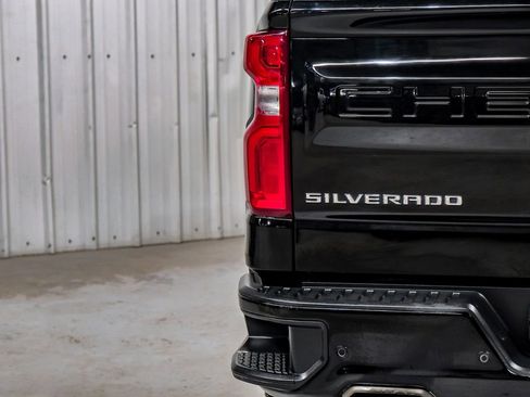 Used 2021 Chevrolet Silverado 1500 LT Trail Boss w/ Convenience Package II AWD/4WD image 49