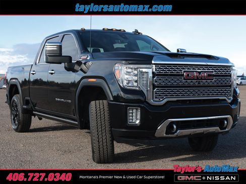 Used 2023 GMC Sierra 3500 Denali w/ Denali Black Diamond Edition image 2
