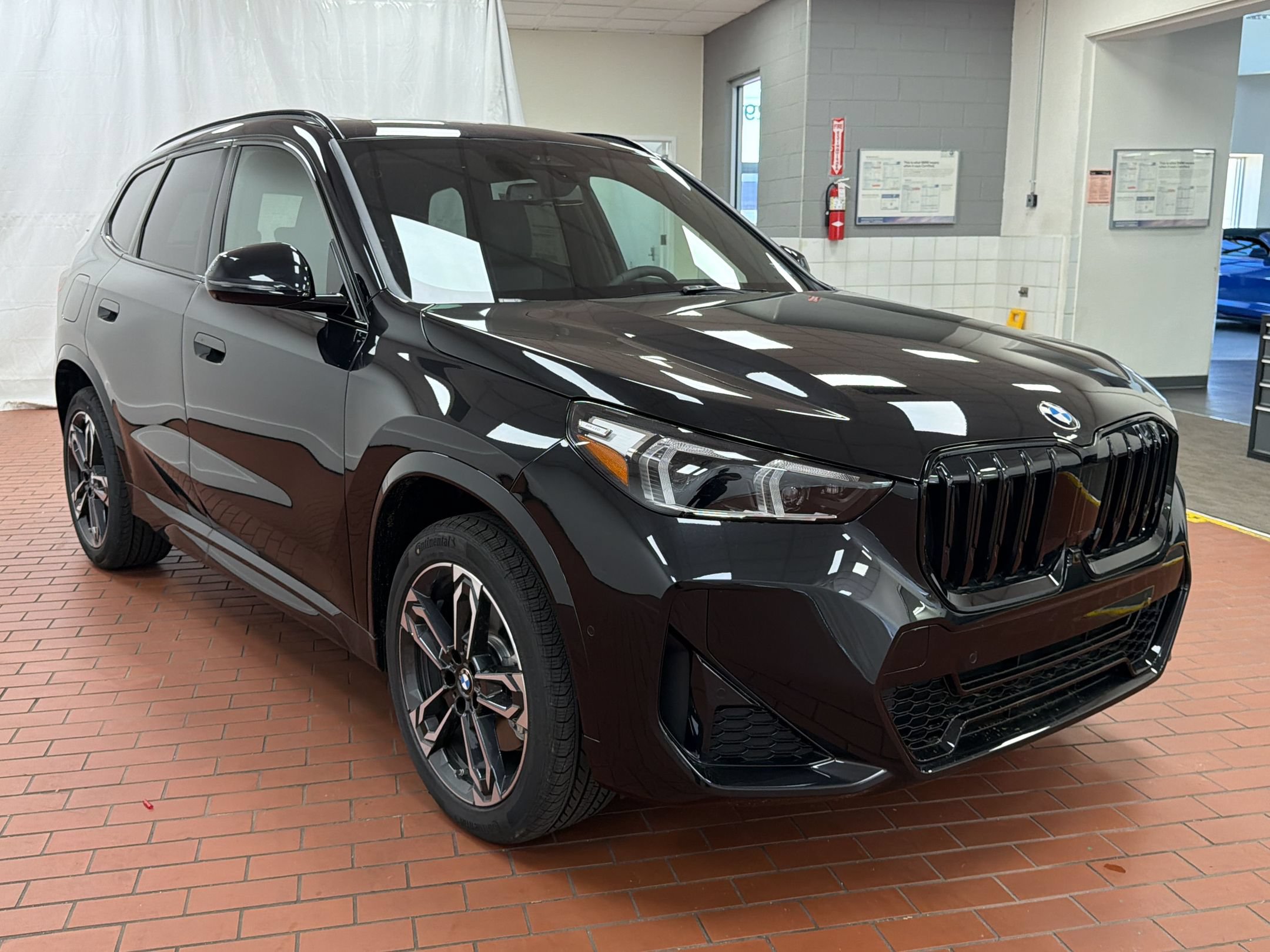 Used 2026 BMW X1 xDrive28i w/ Technology Package AWD/4WD image 7