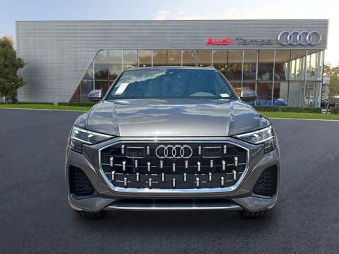 New 2025 Audi Q8 Premium Plus image 2