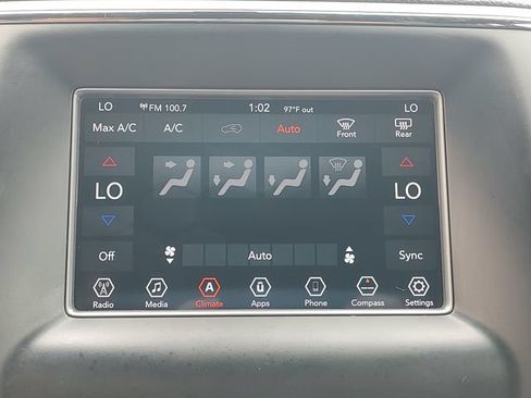 Used 2018 Jeep Grand Cherokee Laredo RWD image 14