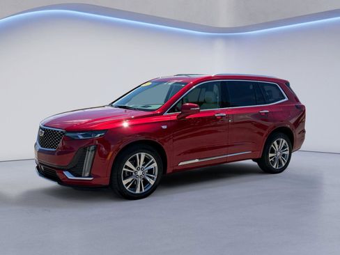 Used 2024 Cadillac XT6 Premium Luxury w/ Technology Package AWD/4WD image 7
