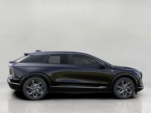 New 2026 Cadillac Optiq Luxury 1 image 5