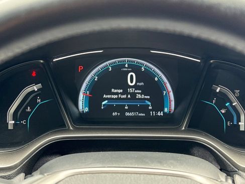 Certified 2020 Honda Civic EX image 29