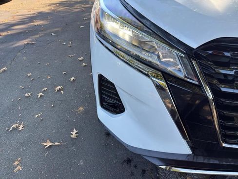 Certified 2023 Nissan Kicks SR image 10