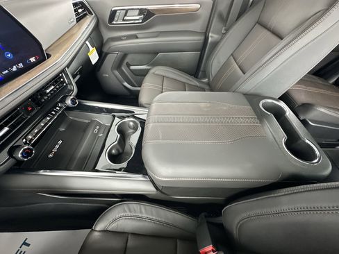 New 2026 Chevrolet Tahoe High Country AWD/4WD image 38