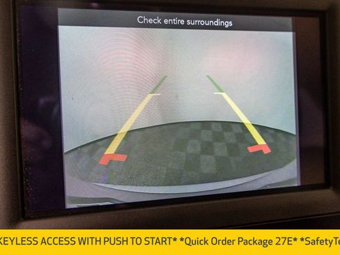 Used 2020 Chrysler Voyager LX FWD image 7
