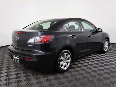 Used 2013 MAZDA MAZDA3 i Sport image 9