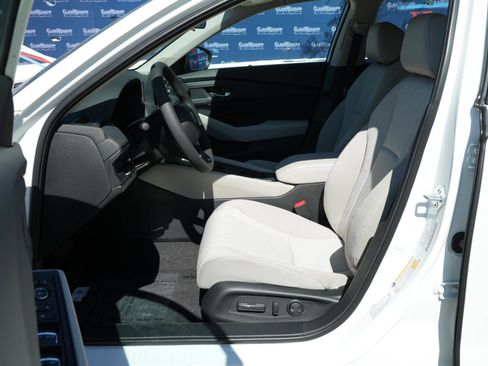 New 2025 Honda Accord SE image 16