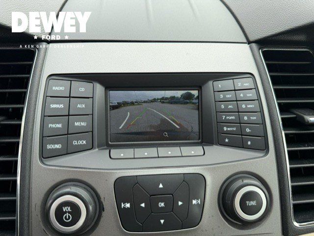Used 2018 Ford Taurus SE FWD image 19