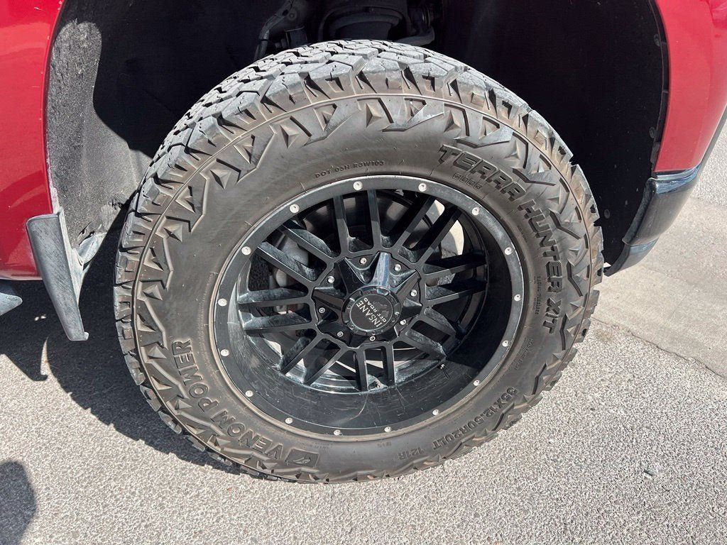 Used 2020 Chevrolet Silverado 1500 Custom Trail Boss w/ Infotainment Package AWD/4WD image 12