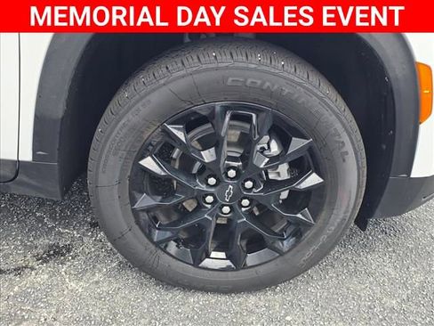 New 2026 Chevrolet Traverse LT w/ Midnight/Sport Edition FWD image 32