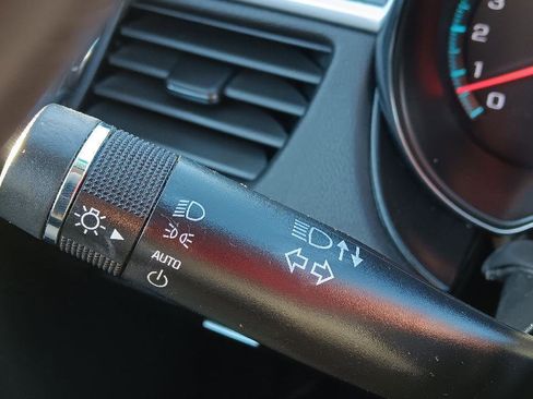 Used 2019 Chevrolet Impala LT image 15