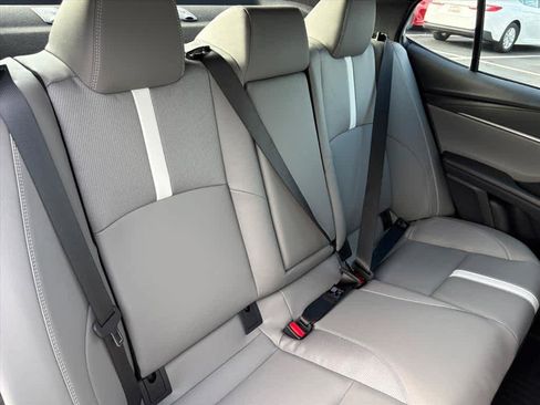 Used 2026 Toyota Camry SE FWD image 19