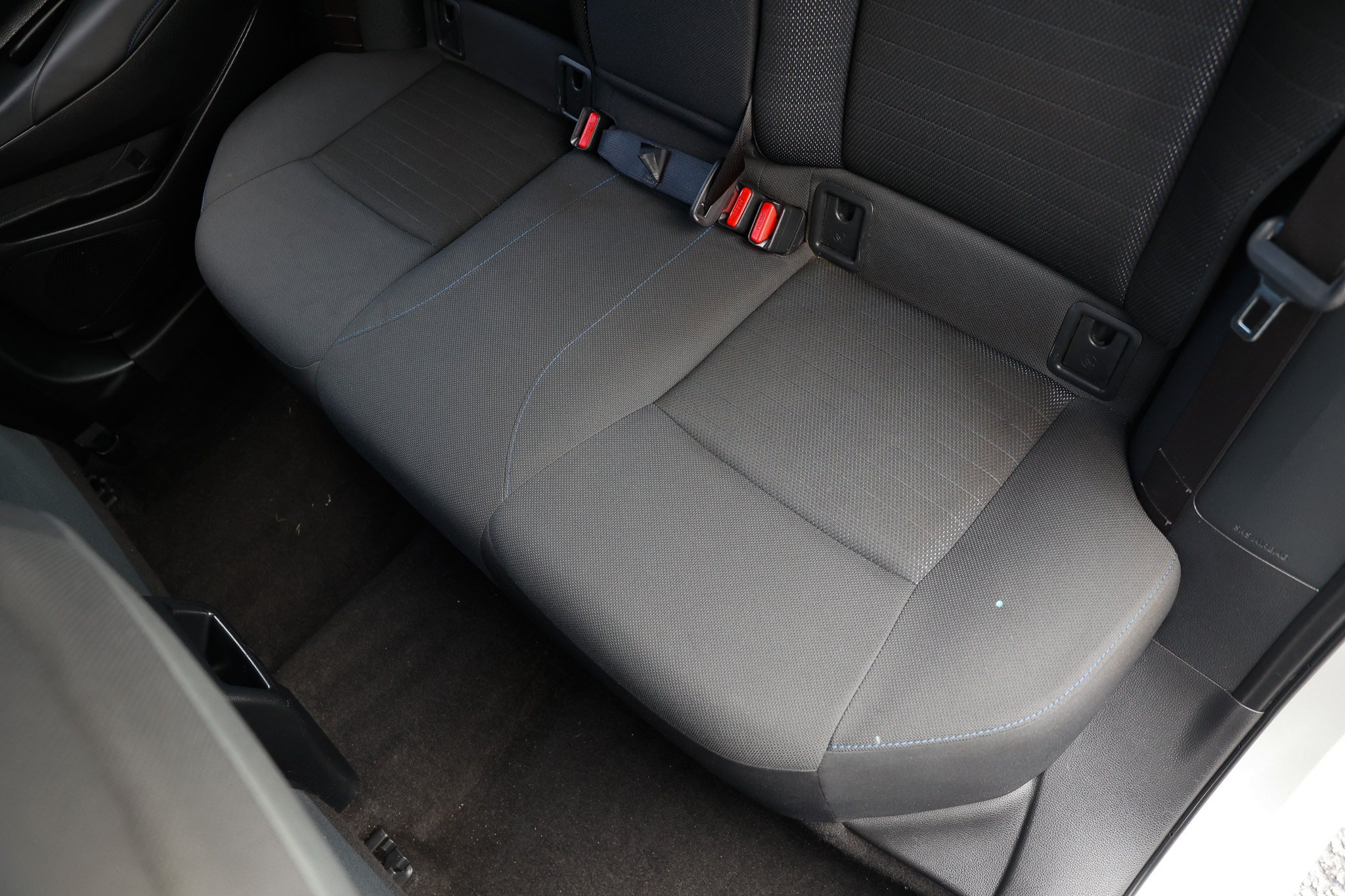 Used 2022 Toyota Corolla SE FWD image 14