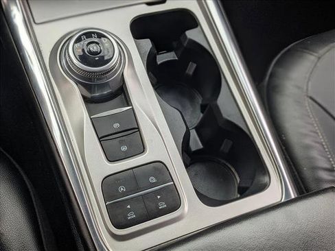 Used 2020 Ford Explorer Limited w/ Class III Trailer Tow Package image 9