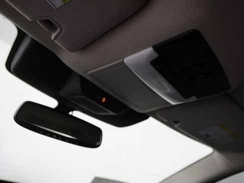 Used 2022 Nissan Pathfinder Platinum w/ Cargo Package image 20