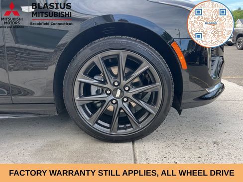 Used 2025 Cadillac CT4 Sport w/ Climate Package AWD/4WD image 3