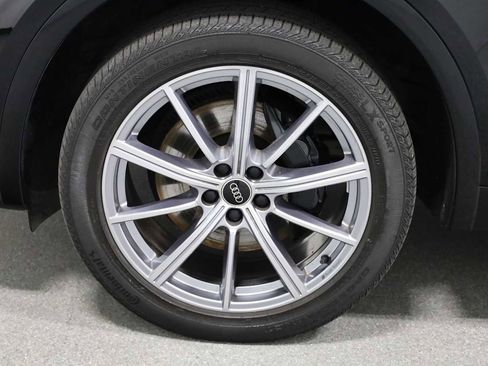 Used 2023 Audi SQ5 Premium Plus w/ Premium Plus Package image 45